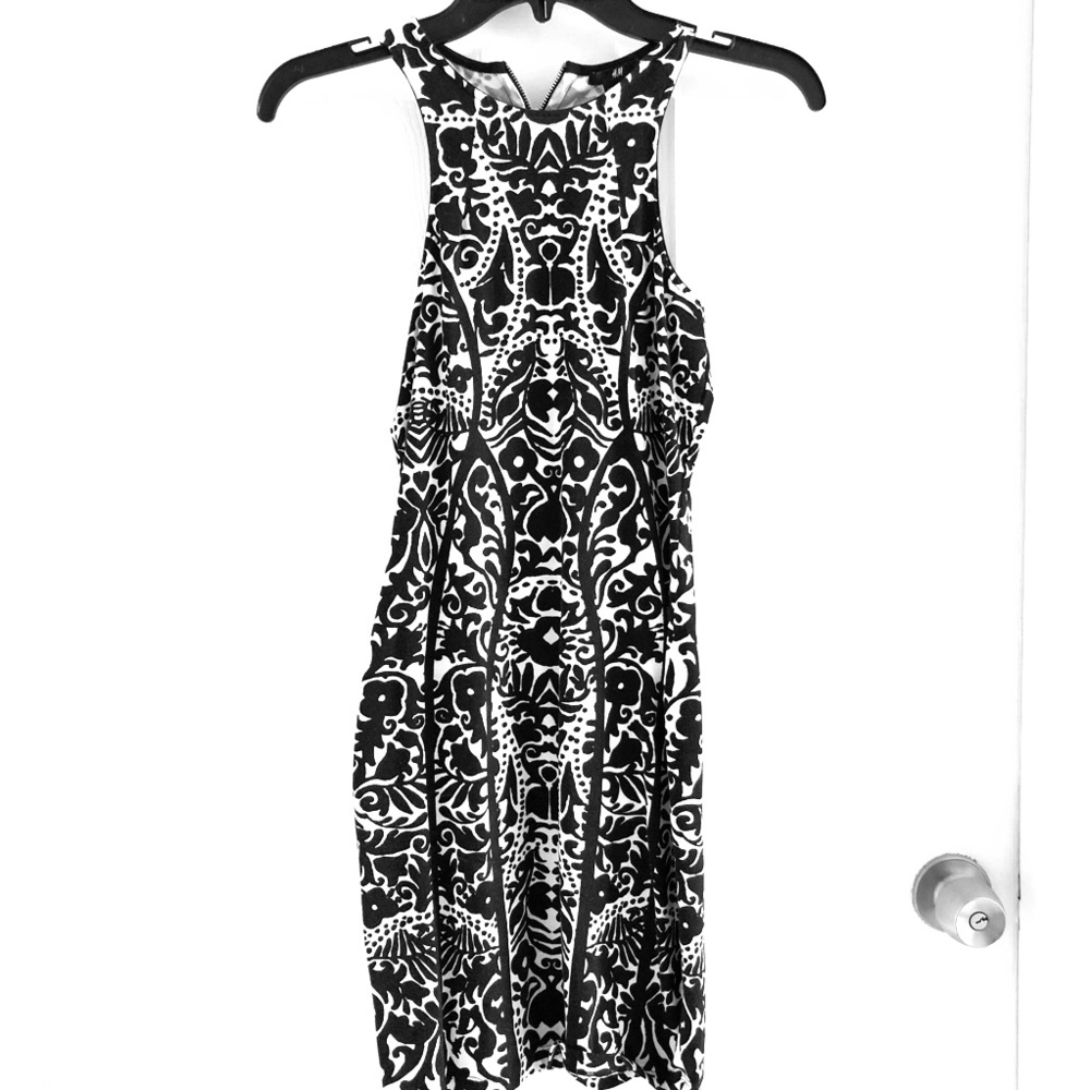 H&M pattern black and white dress